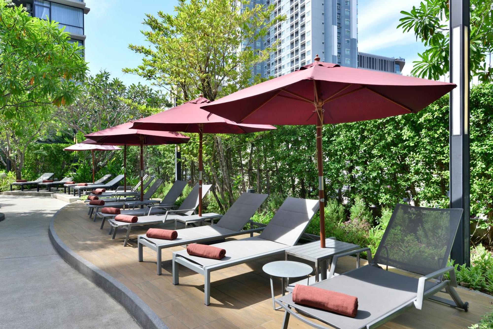 Altera Hotel And Residence By At Mind Pattaya Exterior photo